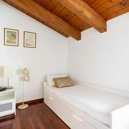 Broccaindosso 32 By District Apartmán *